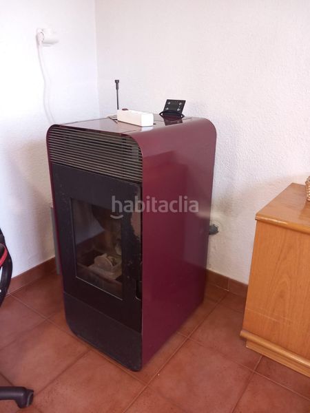 Foto 563d7144-d851-4ebe-9336-92f9a62be602. Casa amb calefacció a Torrelles de Foix