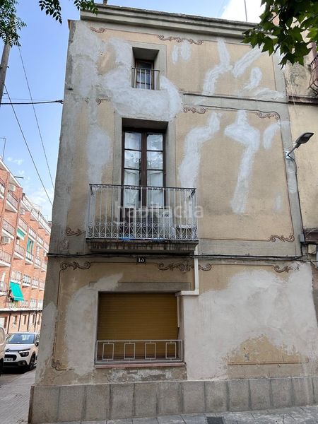 Foto 8f09c3be-39c7-4909-abaf-f7ae8f0b0a0f. Casa a Nucli Urbà Esparreguera