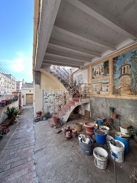 Foto f5992cec-71a8-4cbd-9e69-6dced401554f. Casa a Nucli Urbà Esparreguera