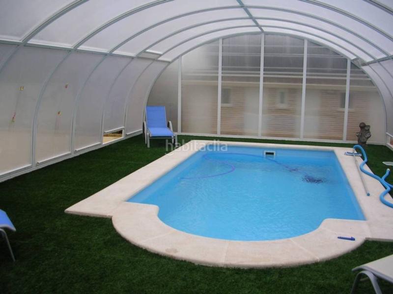 Foto e45d0474-e9ec-497a-bdf3-5d70c811d8b6. Chalet  individual en venta en Valdeaveruelo