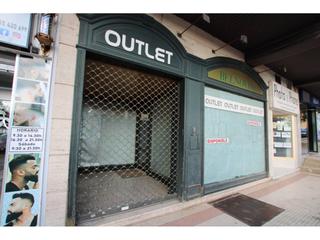 Location Local commercial  Castilla. Local comercial en alquiler