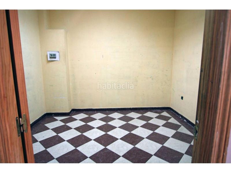 Foto 19317beb-7dd4-42ae-9718-c405d1d8bcd6. Rent business premise in San Roque-Concordia-Adoratrices Guadalajara