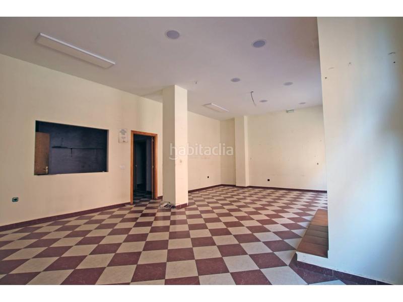 Foto c3e54bcd-a538-441c-bc89-fe4f0a06752b. Rent business premise in San Roque-Concordia-Adoratrices Guadalajara