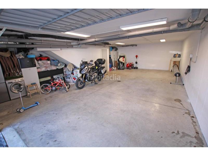 Foto c1832357-80b3-49ca-a43a-d3983dd473e6. Casa aparellada amb calefacció aparcament piscina a Guadalajara