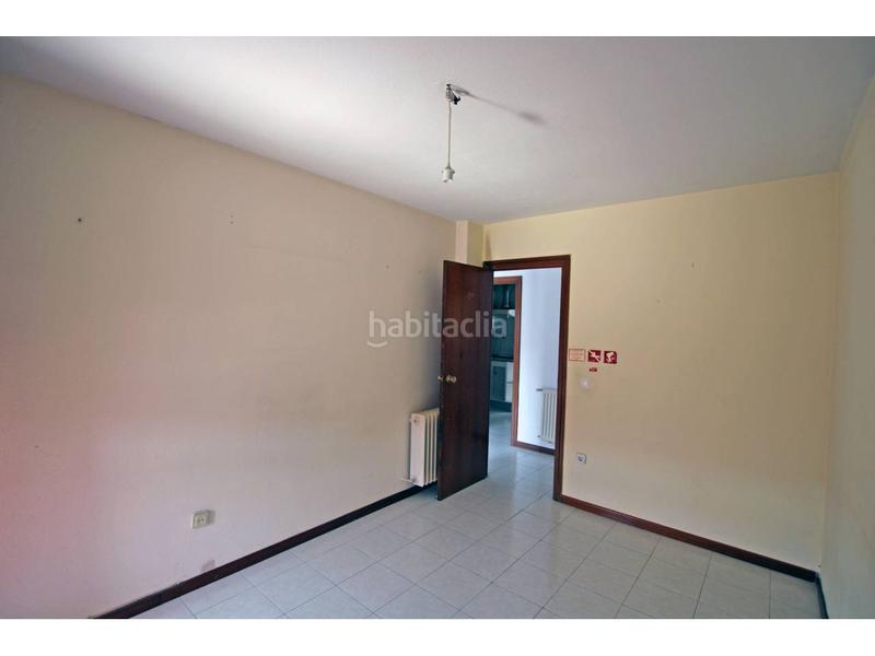 Foto b7d38a21-8359-4627-ac78-ccf36aef4d66. Piso  en venta en estación renfelos manantiales19004 en Guadalajara
