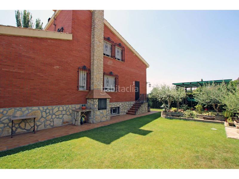 Foto 2e312fa8-88fd-41b3-958a-0cb71e00adb6. Chalet  en venta en Cabanillas del Campo