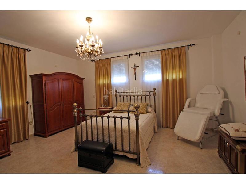 Foto 39191bf3-8042-439e-9530-cca389618d94. Chalet  en venta en Cabanillas del Campo