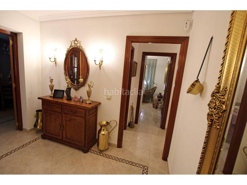 Foto 53a10f08-8b8b-498a-9d27-8fe7e7d5a070. Chalet  en venta en Cabanillas del Campo