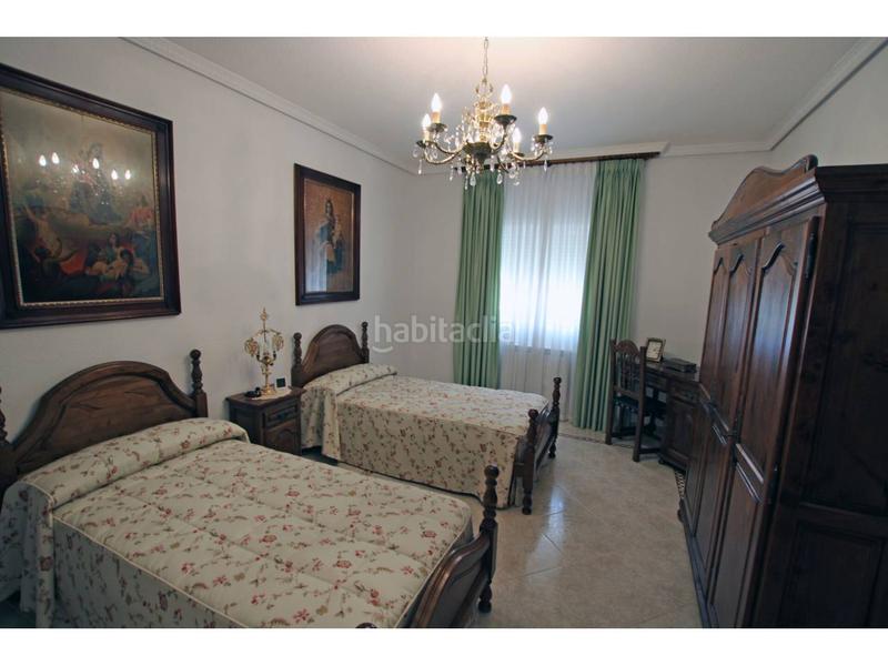 Foto 63278042-6315-436d-a88b-e288bb06b963. Chalet  en venta en Cabanillas del Campo