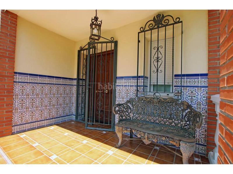 Foto 990f7f29-3051-450d-9dde-728678400cea. Chalet  en venta en Cabanillas del Campo