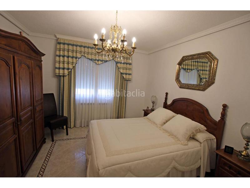 Foto c8d3daf0-5040-43d0-99a2-99989dfecad0. Chalet  en venta en Cabanillas del Campo