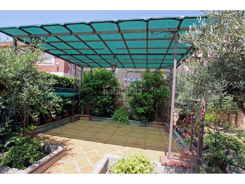 Foto ef97e49e-03ea-4078-bd71-630173233f80. Chalet  en venta en Cabanillas del Campo