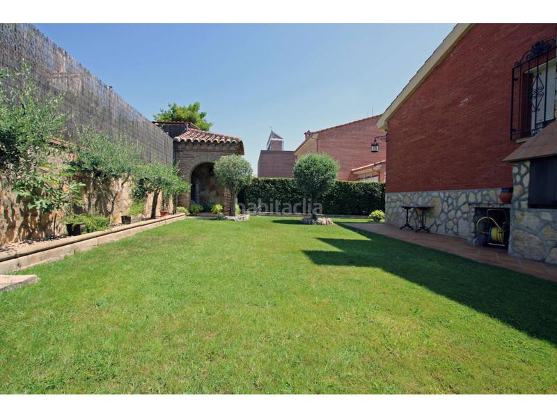 Foto fc362435-4c97-4ddc-b74a-31e4e1cb168c. Chalet  en venta en Cabanillas del Campo