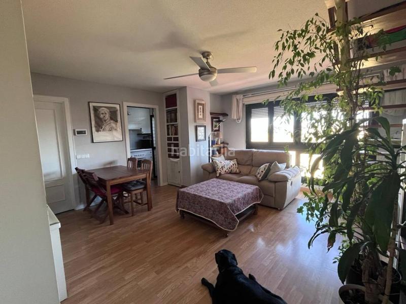 Foto b40d8933-30c4-4f60-b92a-f670b93ab58b. Piso en camino de quer 4 piso en venta en Centro - Barrio las Doscientas Azuqueca de Henares