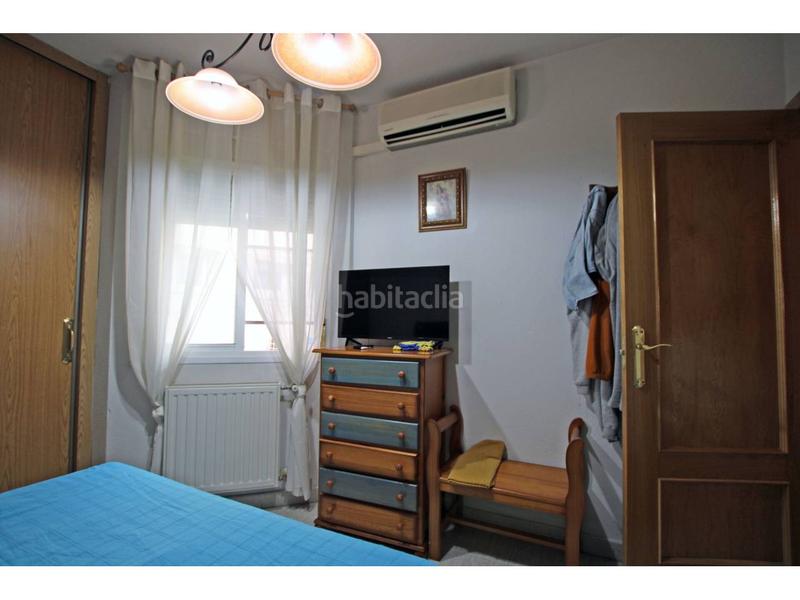 Foto 27d0a378-9e49-4c9e-ad27-6ae16c997016. Chalet avec chauffage dans Bulevar-Plaza Castilla Azuqueca de Henares