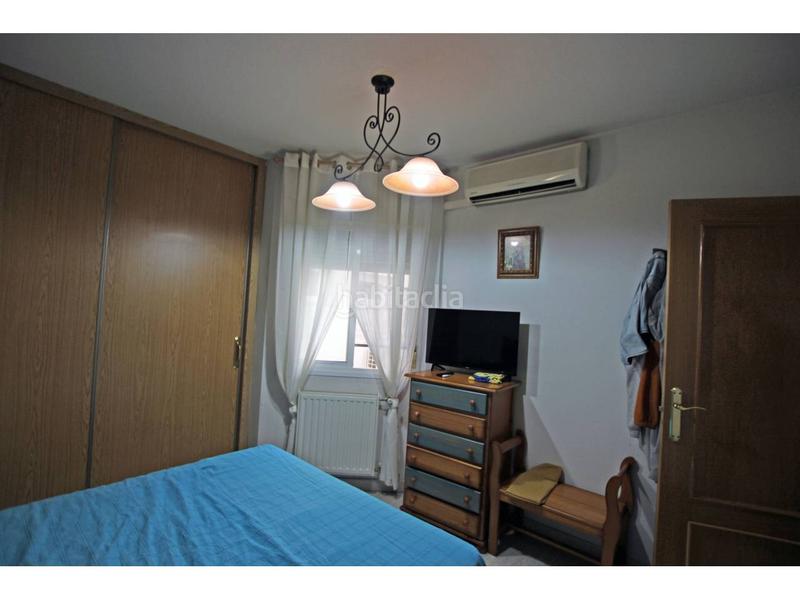 Foto 3d0c6b1f-5235-44c9-ac44-d765eb97c4fe. Chalet avec chauffage dans Bulevar-Plaza Castilla Azuqueca de Henares