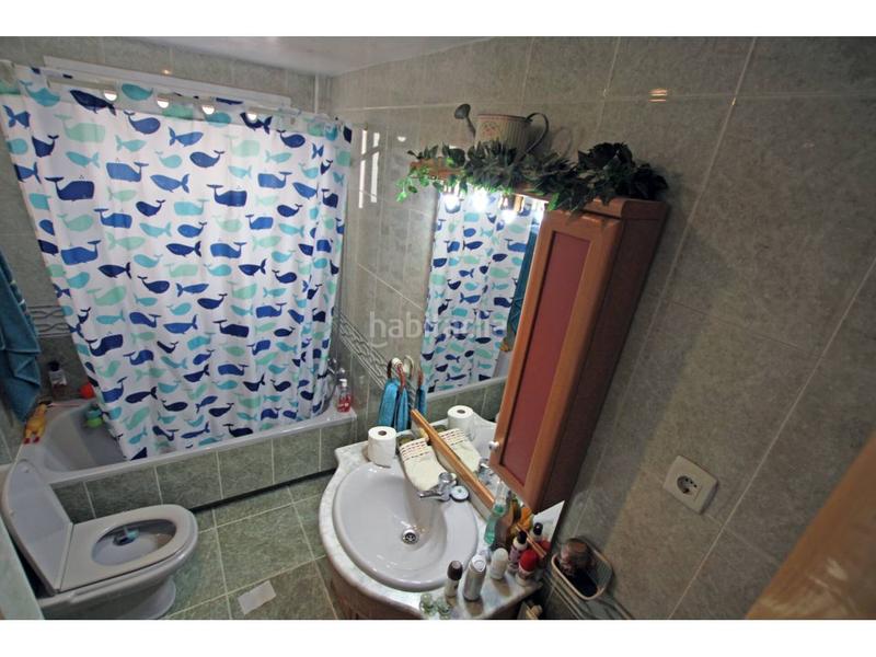 Foto 3ec9c005-fec9-4480-8e1c-ac249a596870. Chalet avec chauffage dans Bulevar-Plaza Castilla Azuqueca de Henares