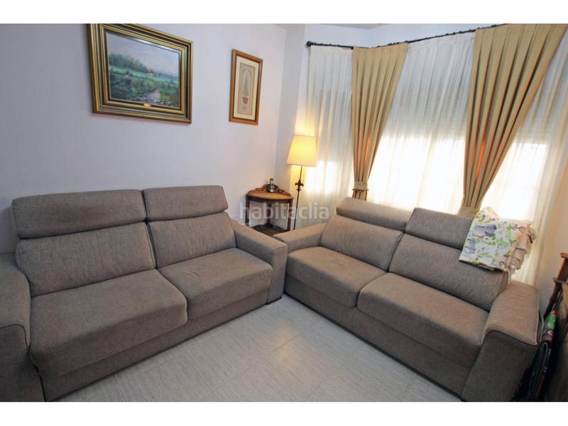 Foto 71cb4be1-3e82-45e3-999f-c6af14d8d682. Chalet avec chauffage dans Bulevar-Plaza Castilla Azuqueca de Henares