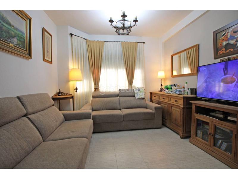 Foto b942c519-3fdc-4363-bf87-0d4cbd1e56bf. Chalet avec chauffage dans Bulevar-Plaza Castilla Azuqueca de Henares