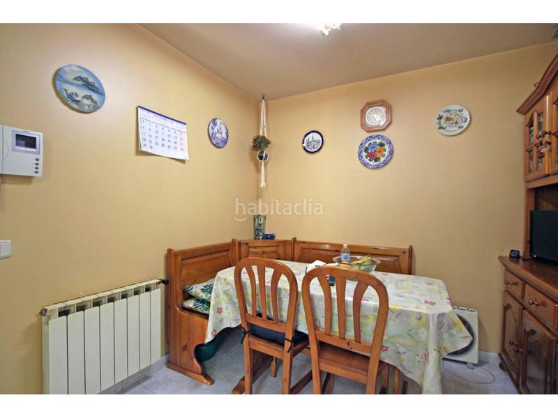 Foto e8fbac2f-7e58-4f85-b40a-5b33db986e30. Casa adosada chalet adosado en venta en Postas en Azuqueca de Henares