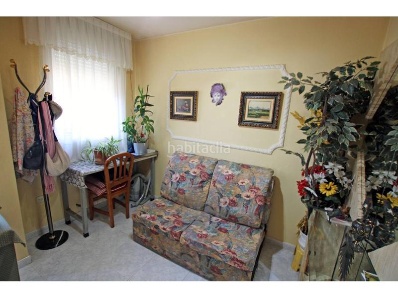 Foto e9acac2d-ffd2-4dfc-93a1-cf278f04748c. Casa adosada chalet adosado en venta en Postas en Azuqueca de Henares