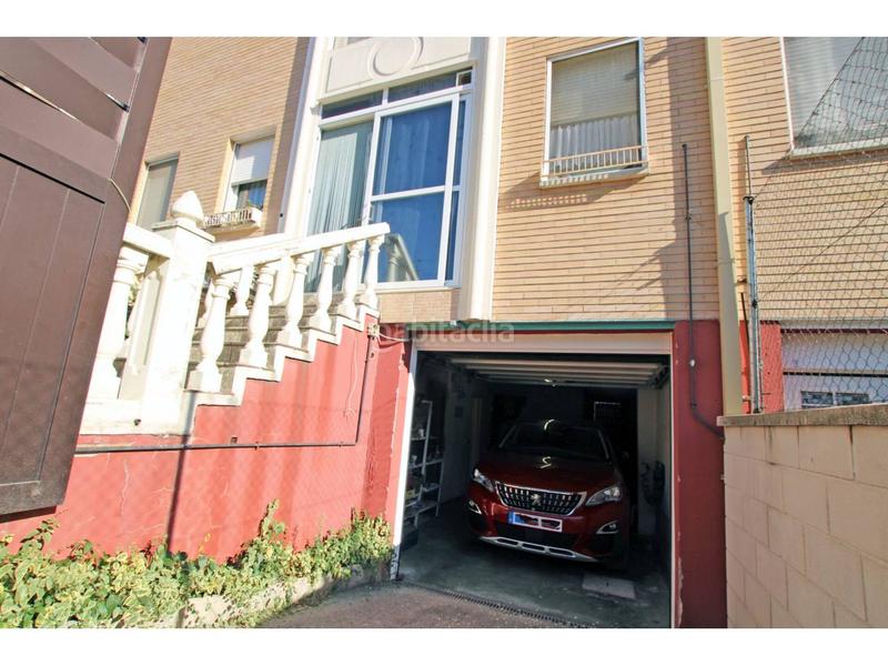 Foto f43ae4cd-c2e3-4dcb-a253-db2952d8ad1b. Casa adosada chalet adosado en venta en Postas en Azuqueca de Henares