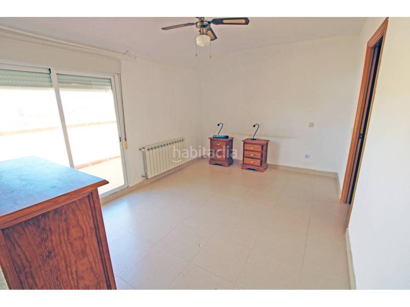 Foto f275d35b-e404-48c8-9880-f1e87aa36106. Duplex con riscaldamento in Cabanillas del Campo