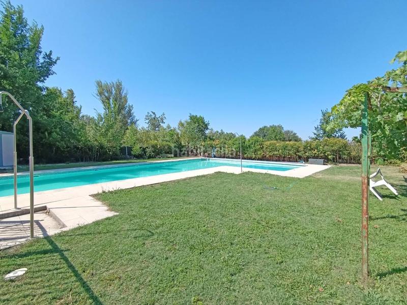 Foto 30df03db-a4ca-48f4-ba10-97a47add0e2e. Chalet  unifamiliar en venta en Villamanrique de Tajo