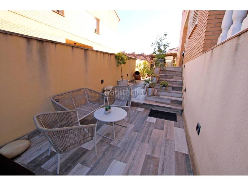 Foto 001abfde-3c80-4b35-8db9-c706e51c9394. Casa adossada amb calefacció aparcament piscina a Cabanillas del Campo