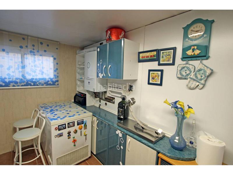 Foto 1dacdce5-720c-4721-9c28-940cc4bb21c0. Casa adossada amb calefacció aparcament piscina a Cabanillas del Campo