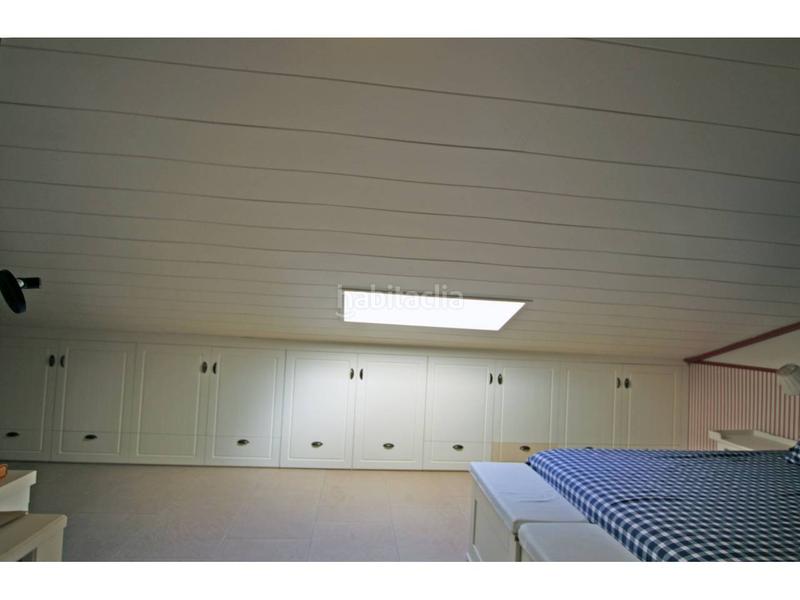 Foto 1deb8990-5b78-4c5e-b2a7-d4c4e77cef31. Casa adossada amb calefacció aparcament piscina a Cabanillas del Campo