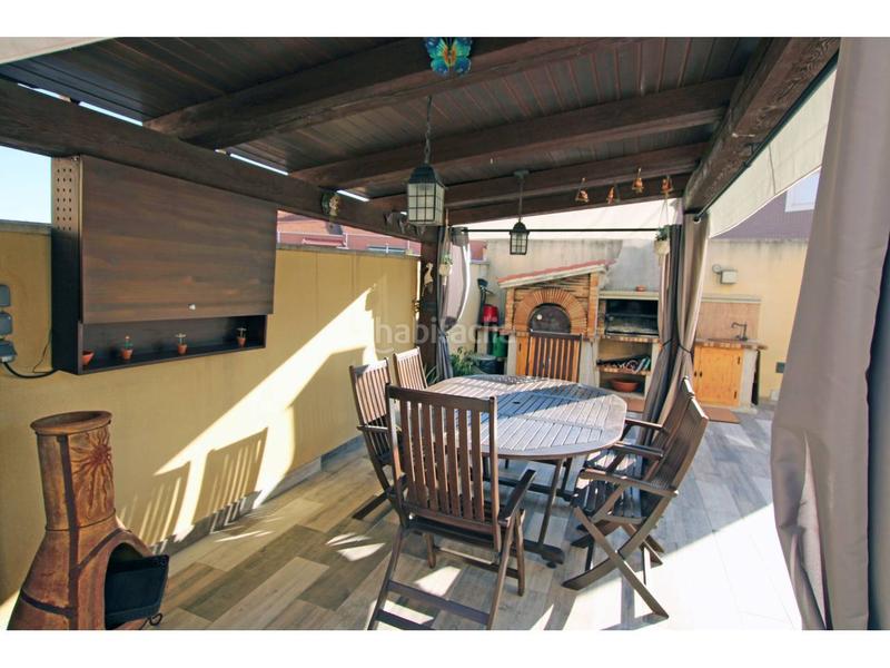 Foto 3319c469-2b2d-4f56-b73b-7ff403156c93. Casa adossada amb calefacció aparcament piscina a Cabanillas del Campo