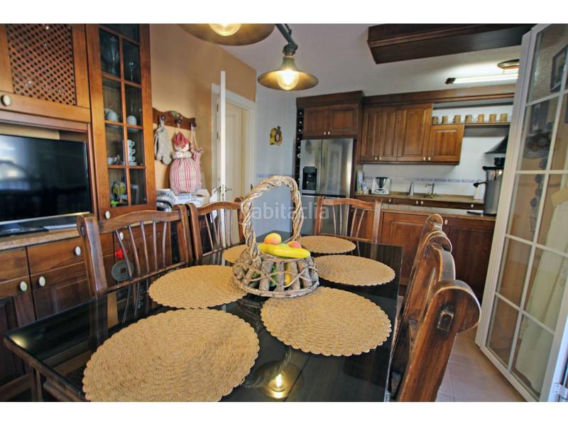 Foto 4801c669-dca2-4809-8f8e-ecdb12ae0140. Casa adossada amb calefacció aparcament piscina a Cabanillas del Campo