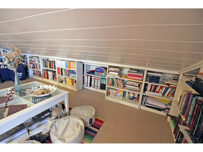 Foto 4eeaeb91-f8af-48f5-89f9-0079bddcbd32. Casa adossada amb calefacció aparcament piscina a Cabanillas del Campo