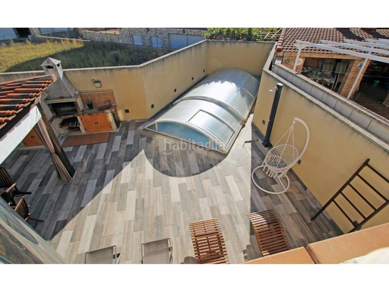 Foto 62c538c9-49e6-44ff-883c-bdd6d30d3589. Casa adossada amb calefacció aparcament piscina a Cabanillas del Campo