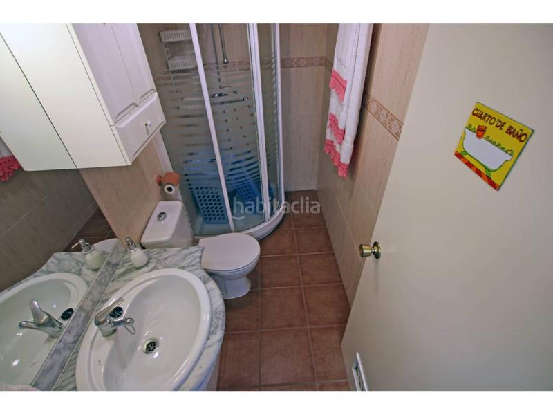 Foto 963d2cd3-4418-4857-a56e-1d81b5624991. Casa adossada amb calefacció aparcament piscina a Cabanillas del Campo