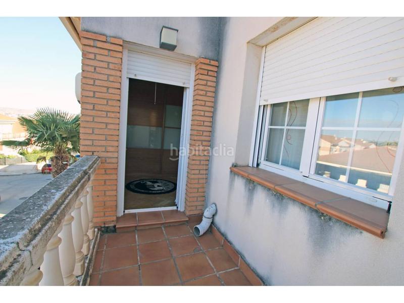 Foto b3c67daa-201e-4166-89e7-da1a145e3a80. Casa adossada amb calefacció aparcament piscina a Cabanillas del Campo