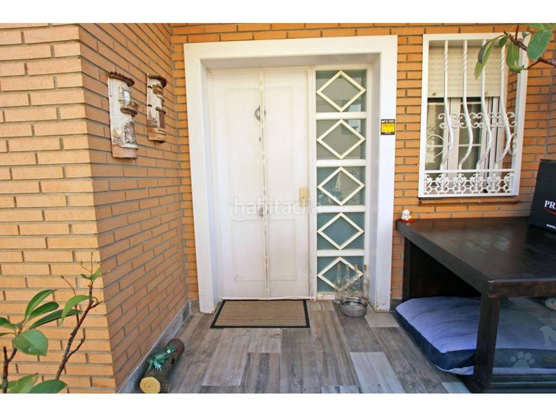 Foto bf7ec3aa-4a67-41ff-b43e-31e7acfa0058. Casa adossada amb calefacció aparcament piscina a Cabanillas del Campo