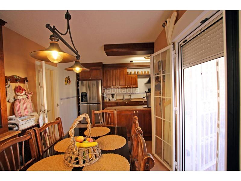 Foto de6585ee-2062-4064-ac01-3aea2cba2711. Casa adossada amb calefacció aparcament piscina a Cabanillas del Campo