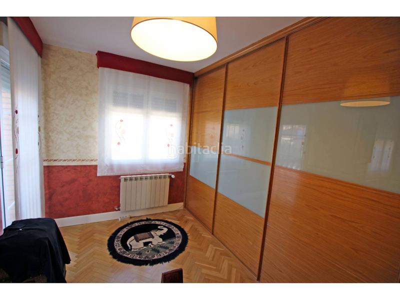 Foto f9231600-caa4-4efd-a9bb-225065e8303f. Casa adossada amb calefacció aparcament piscina a Cabanillas del Campo