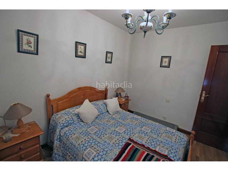 Foto 247f3157-e931-4357-a9cd-ad07bbc3a8b5. Chalet piso en venta en Cabanillas del Campo