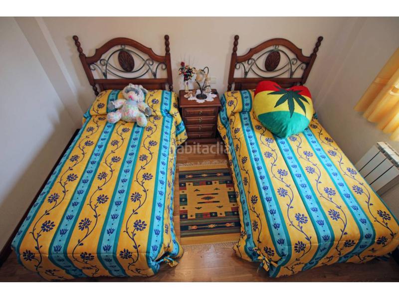 Foto 2483c706-1f44-4190-a207-b8b41f55a32d. Chalet piso en venta en Cabanillas del Campo