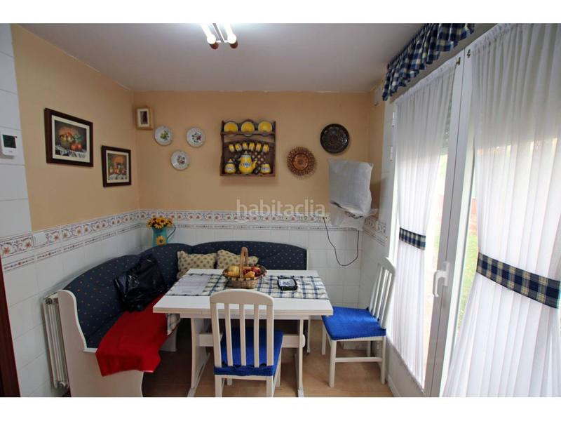 Foto 3ddb6c83-35f9-48c7-ba80-f35527494830. Chalet piso en venta en Cabanillas del Campo