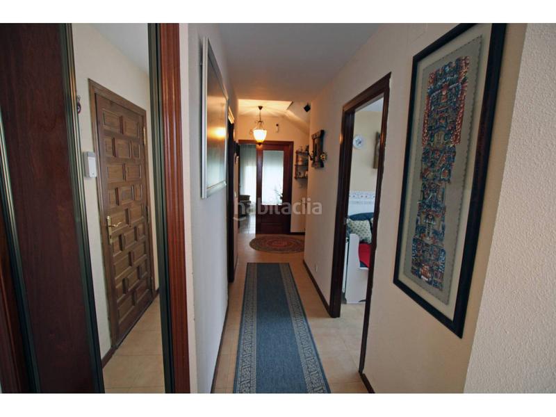 Foto 3f58285c-cbb4-4d00-9f34-cc6b091575fd. Chalet piso en venta en Cabanillas del Campo