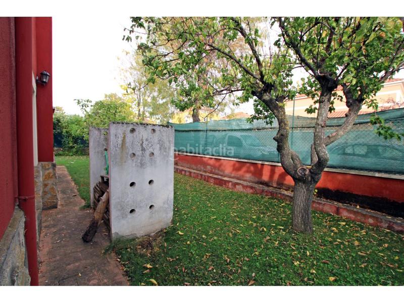 Foto 7723a9d0-e2ca-4a28-a7d9-33db458cbd2a. Chalet piso en venta en Cabanillas del Campo