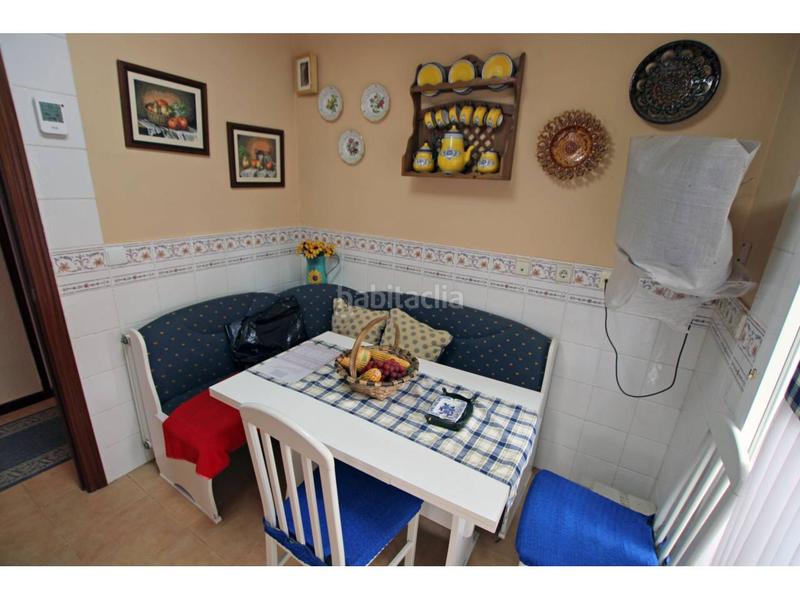 Foto 8d7e5624-e7b5-4093-baed-5b528a2ea5c9. Chalet piso en venta en Cabanillas del Campo