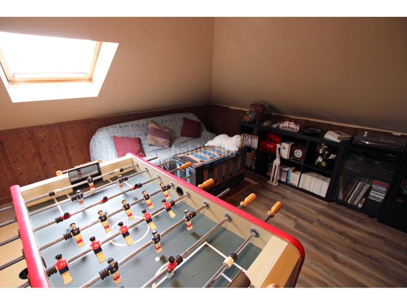 Foto b8546367-b3d9-4808-aa57-23100bea7beb. Chalet piso en venta en Cabanillas del Campo