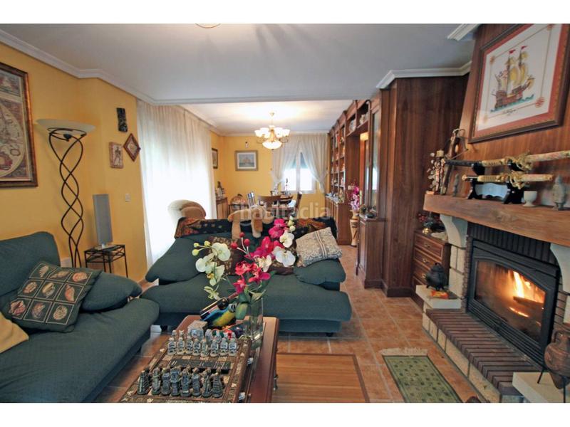 Foto ba726258-fad6-4283-8794-6c2802681e85. Chalet piso en venta en Cabanillas del Campo