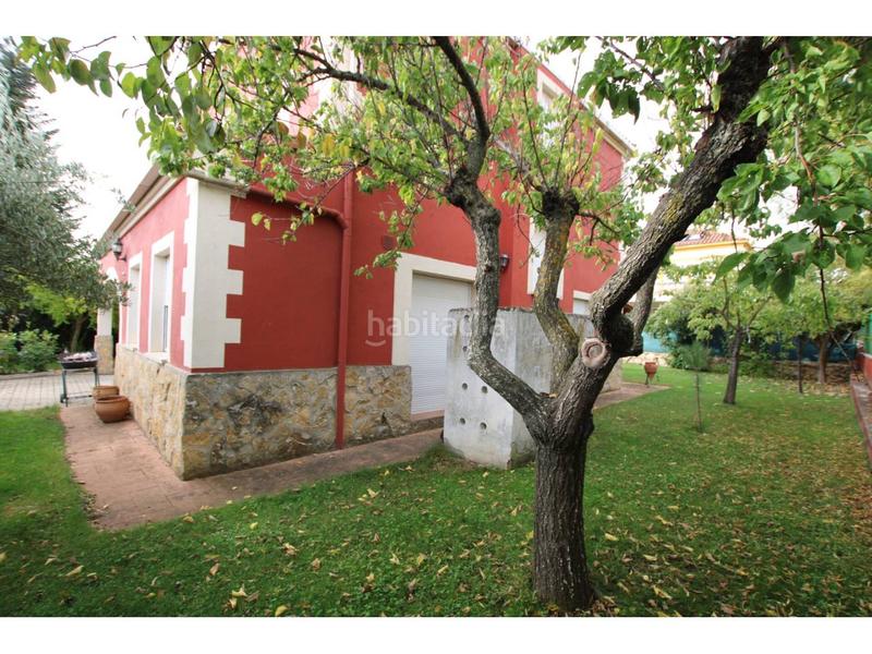 Foto da453462-4b38-47a2-99c8-96c60a10fe26. Chalet piso en venta en Cabanillas del Campo