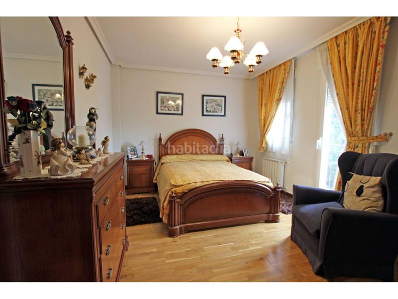 Foto db6131ab-ab19-4e2e-afbf-a55169850ab3. Chalet piso en venta en Cabanillas del Campo